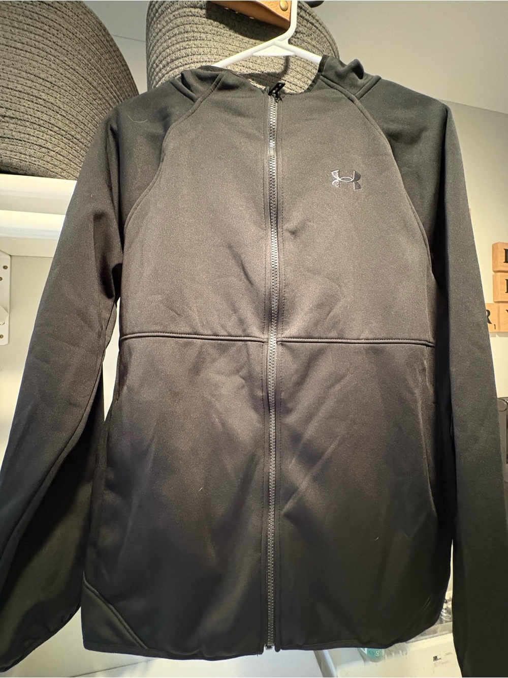 Under Armour Black Full-Zip Performance Hoodie Jacket Youth